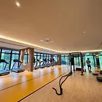 Klcc Pavillion Sunway Velocity Mrt Lrt 11 Pax